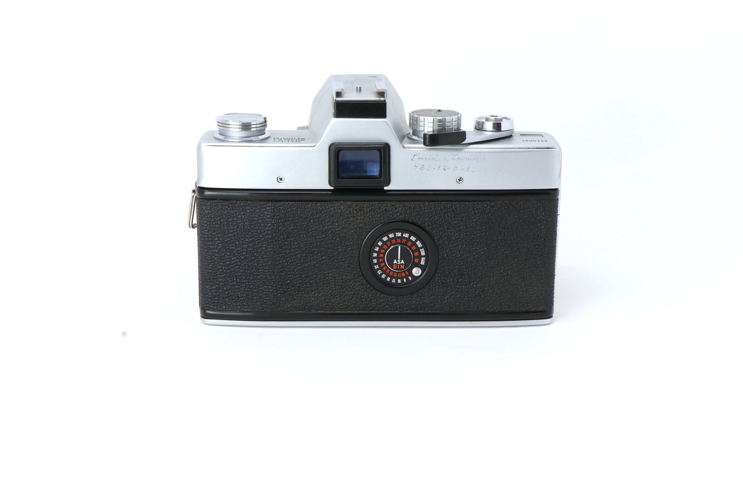 Minolta SRT 101 35mm Film Camera with 50mm lens (1969) – Relics Film Lab