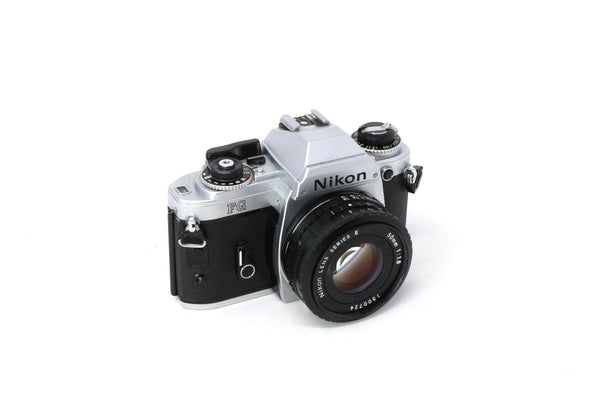 Nikon FM 1982年製 35mmフィルムカメラ Nikon FM 1982年製 35mmフィルムカメラ