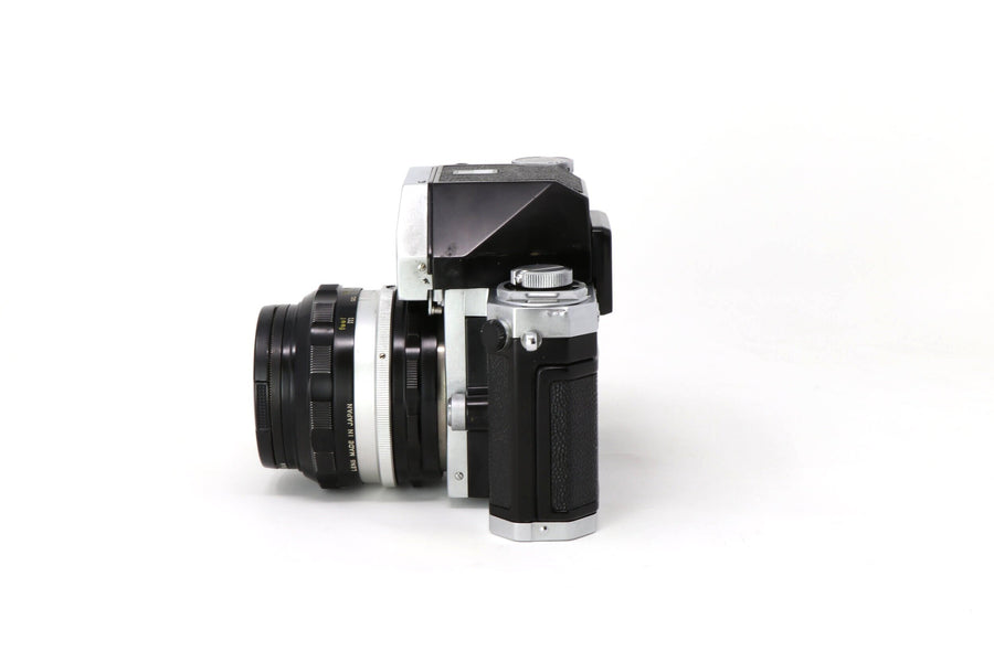 Nikon F 35mm Film Camera with 50mm lens