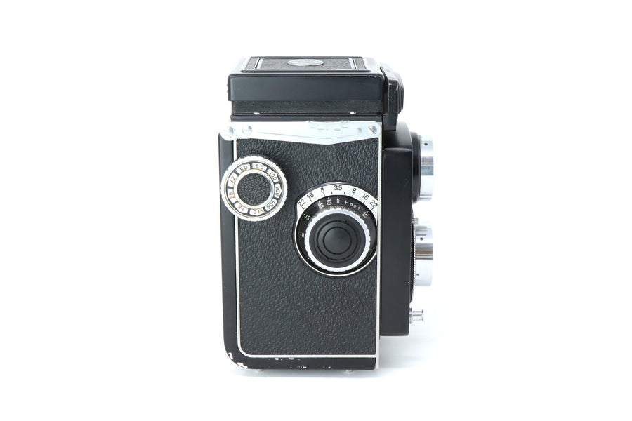 Yashica A 120 Film Camera (1956)