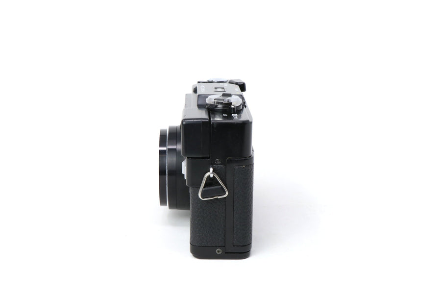 Minolta Hi-Matic AF2-D 35mm Film Camera