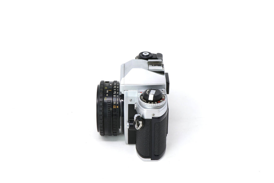 Nikon FG 35mm Film Camera with 50mm lens 1982