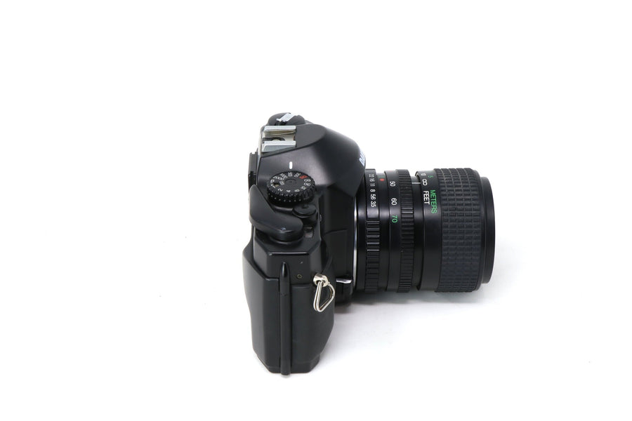 Quantaray Dakota RZ-2000 35mm Film Camera